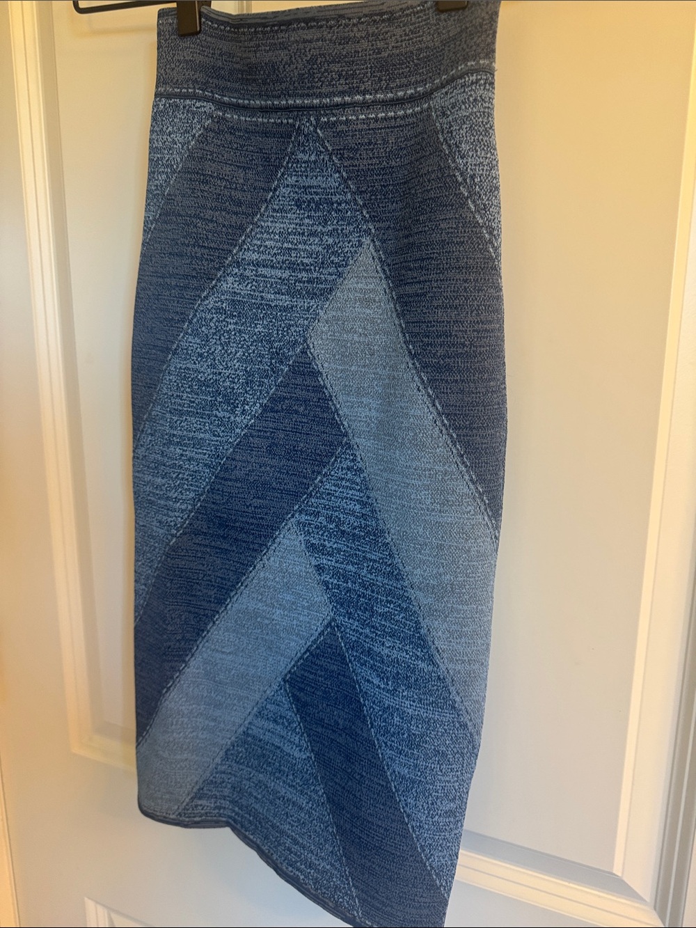 BCBGMaxAzria Blue Bandage Skirt NWT XS